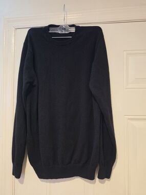 Rodd & Gunn Black Crewneck Sweater